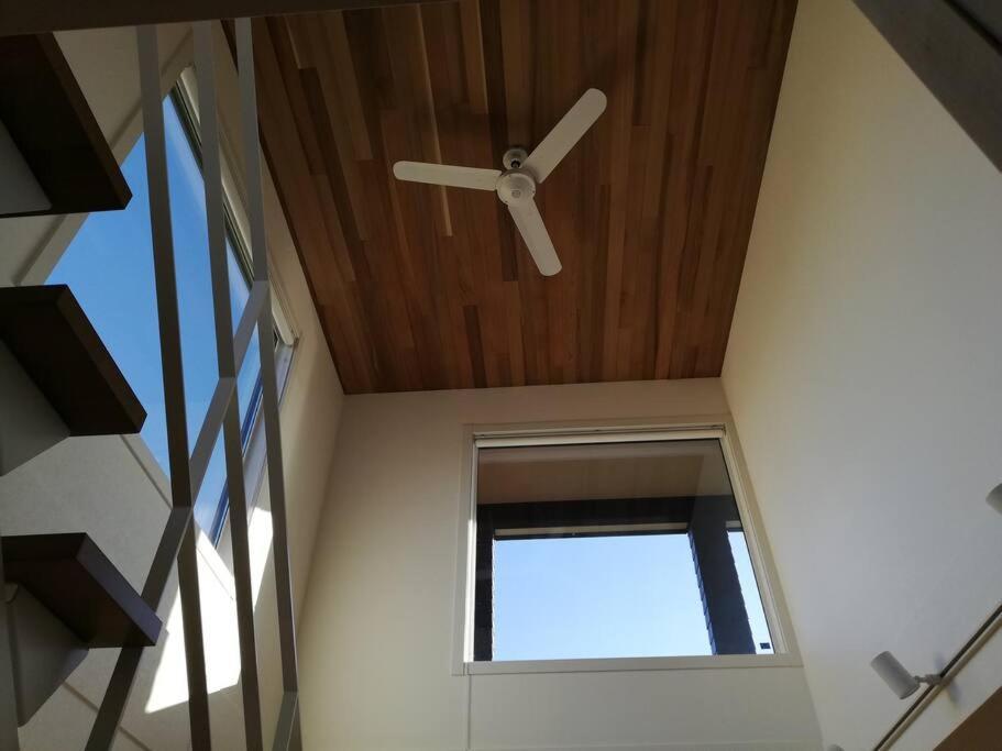 Malibu Ichinomiya: Beachfront Villa with Sauna, Jacuzzi & BBQ Ichinomiya  Exterior photo